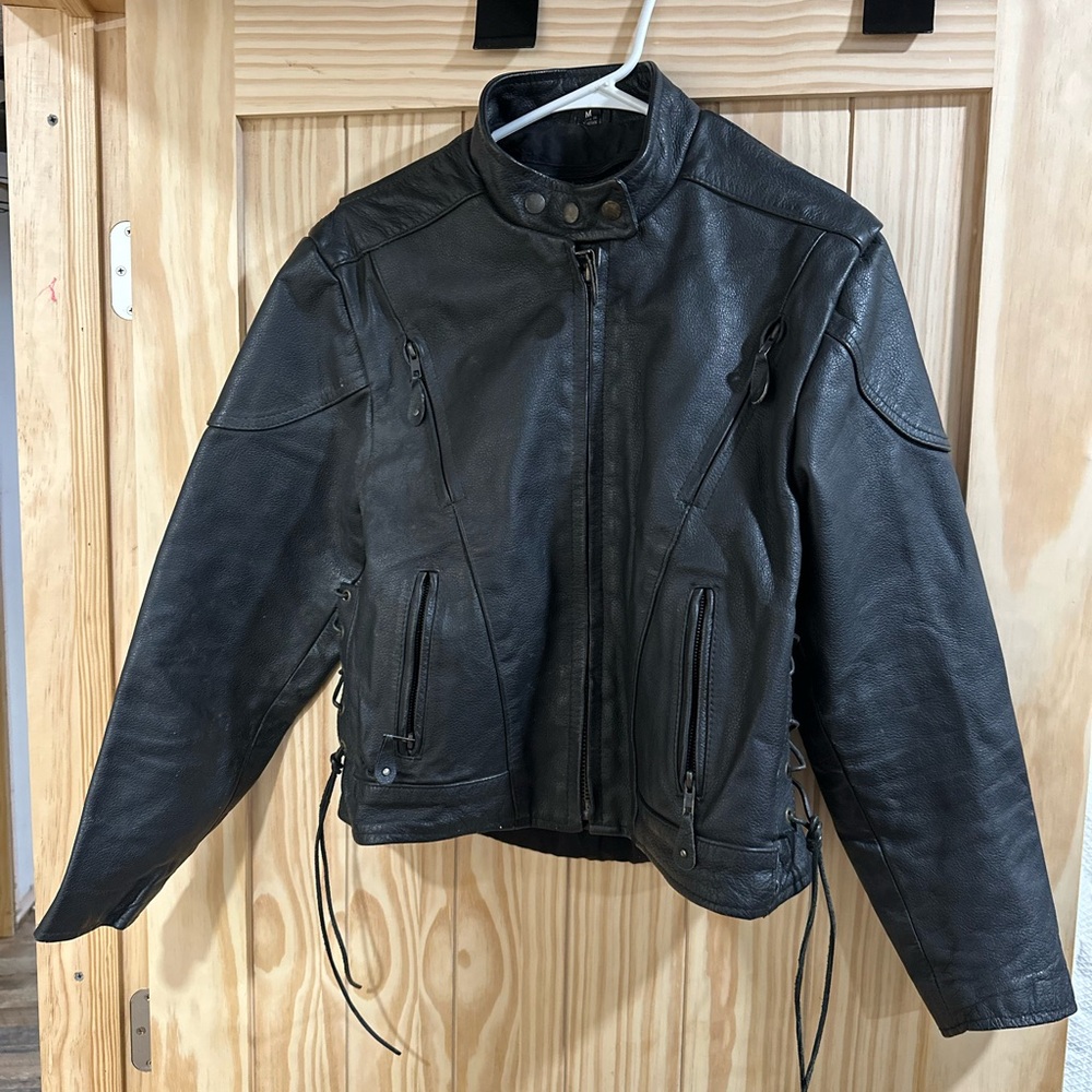 Leather Motorcyle jacket Women’s M.